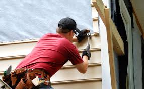 Siding Removal and Disposal in Lauderdale Lakes, WI